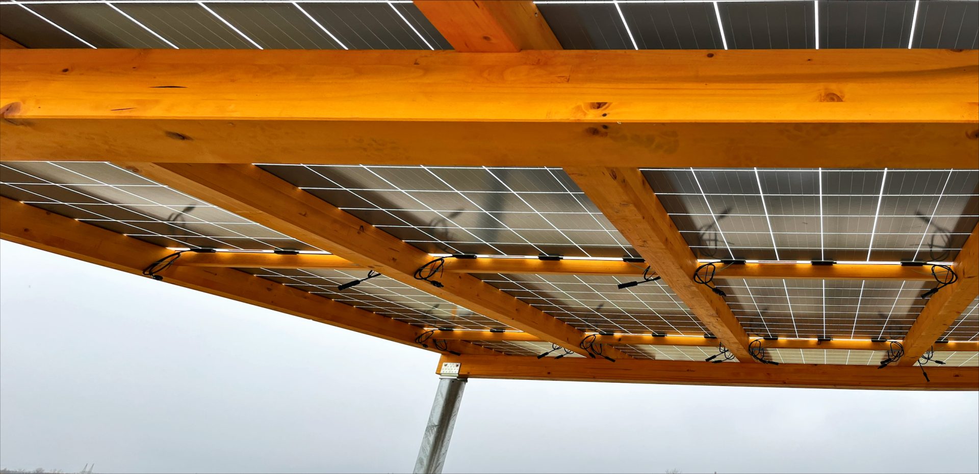 Carport 2XL H2 Běchovice 6,75KWp